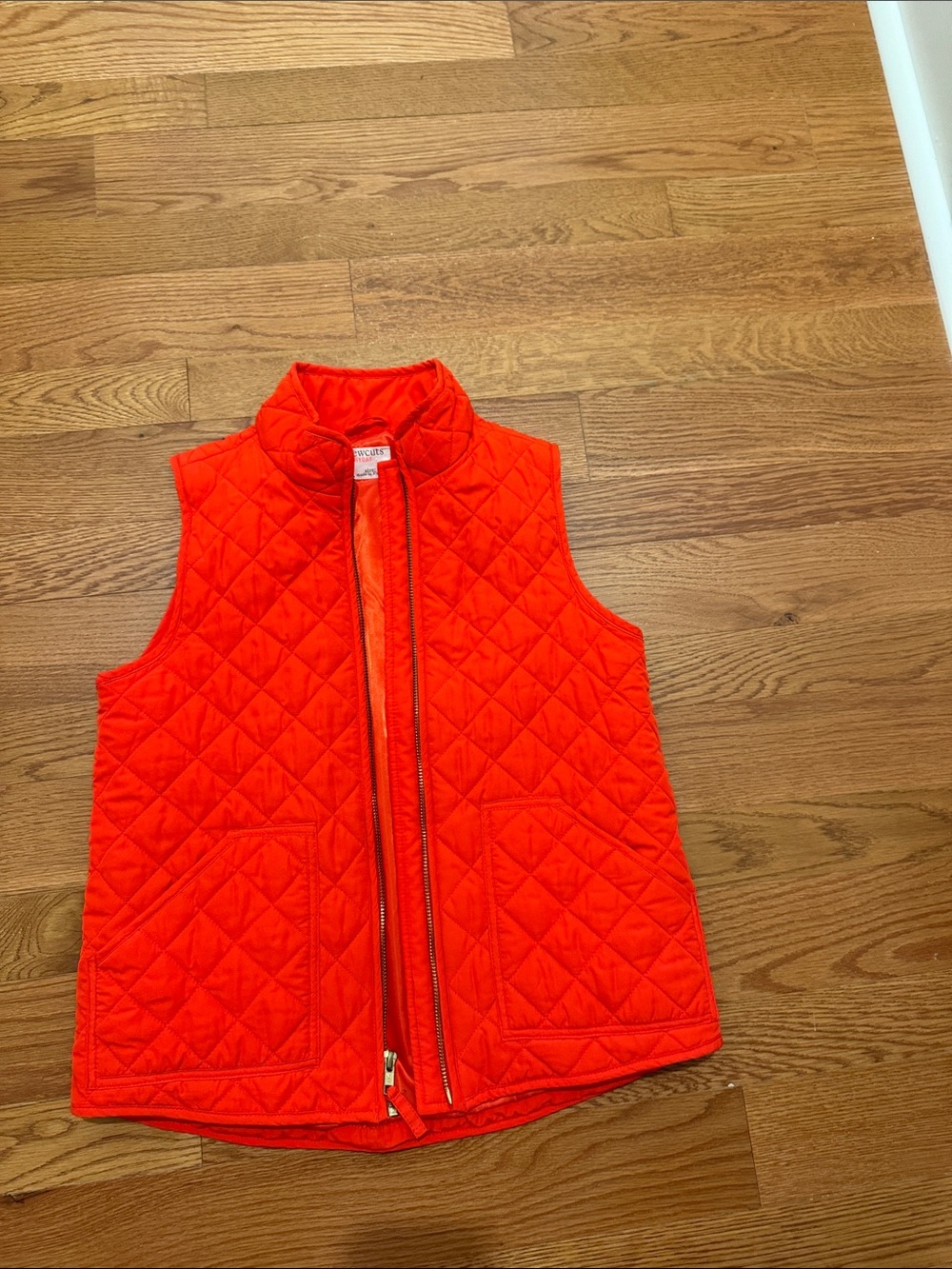 Quilted Sleeveless Zip Front Vest - Bright Red
